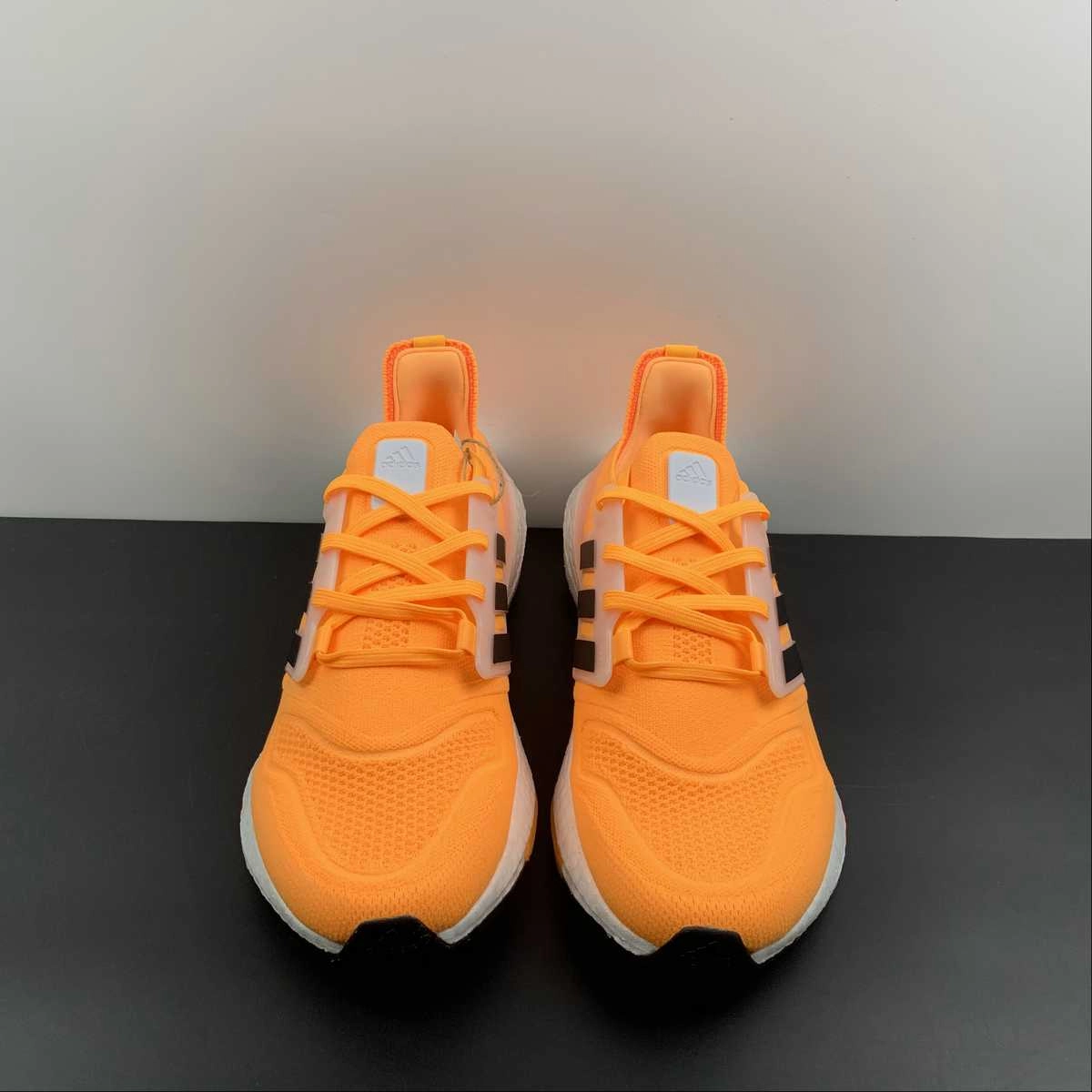 Quick Adaptation Adidas UltraBoost 22 Vibrant Orange Black Milk HR1029