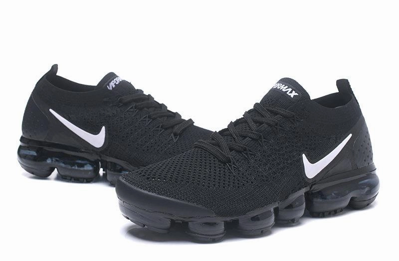 Step Comfort Sleek Style Air VaporMax Flyknit 2.0 Black 942842-001