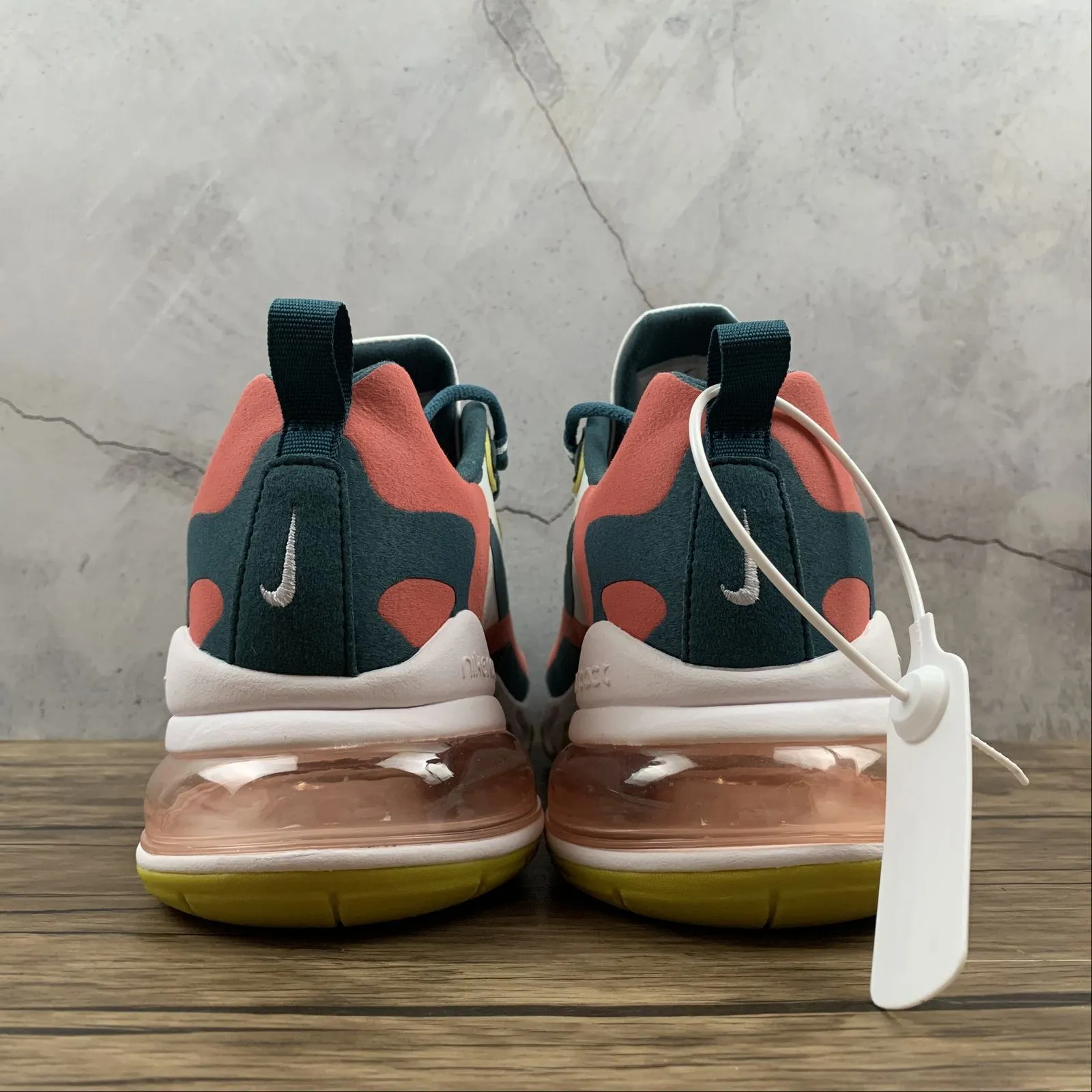 gymnastic shoes Air Max 270 React Summit White Deep Royal Blue CT1264-103