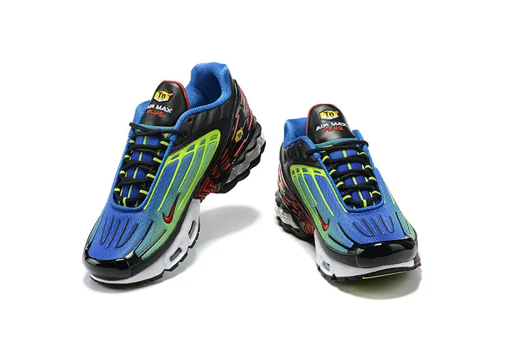 tapered - toe - feature shoes Air Max Plus 3 Catching Fire Crimson Laser Hyper Royal Black CU4710-400
