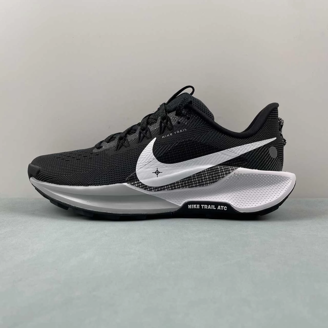 occasional wear shoe functionality metatarsal - support shoes Nike React Pegasus Trail 5 Black White DV3864-001