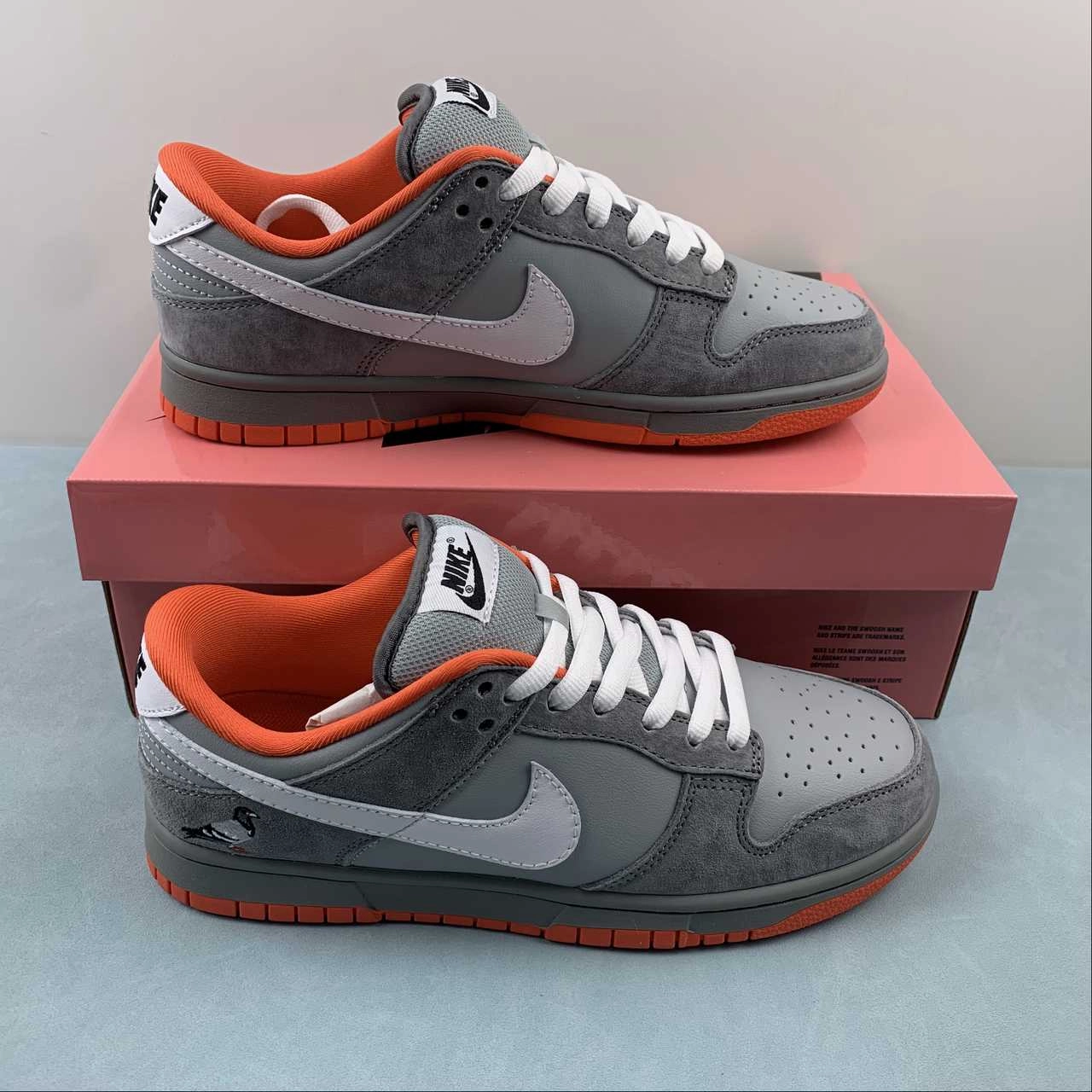 Easy Cushioning Jeff Staple x Dunk SB Low Staple NYC Pigeon Medium Grey White Dark Grey 304292 011