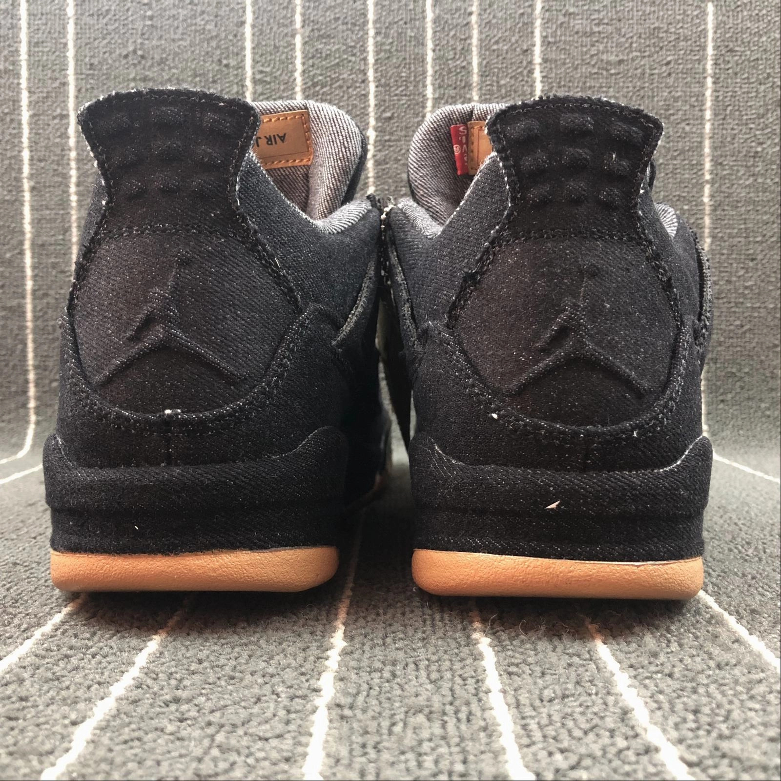 Levis x Air Jordan 4 Retro Black Denim Brown Red AO2571-001 Breathable Footbed