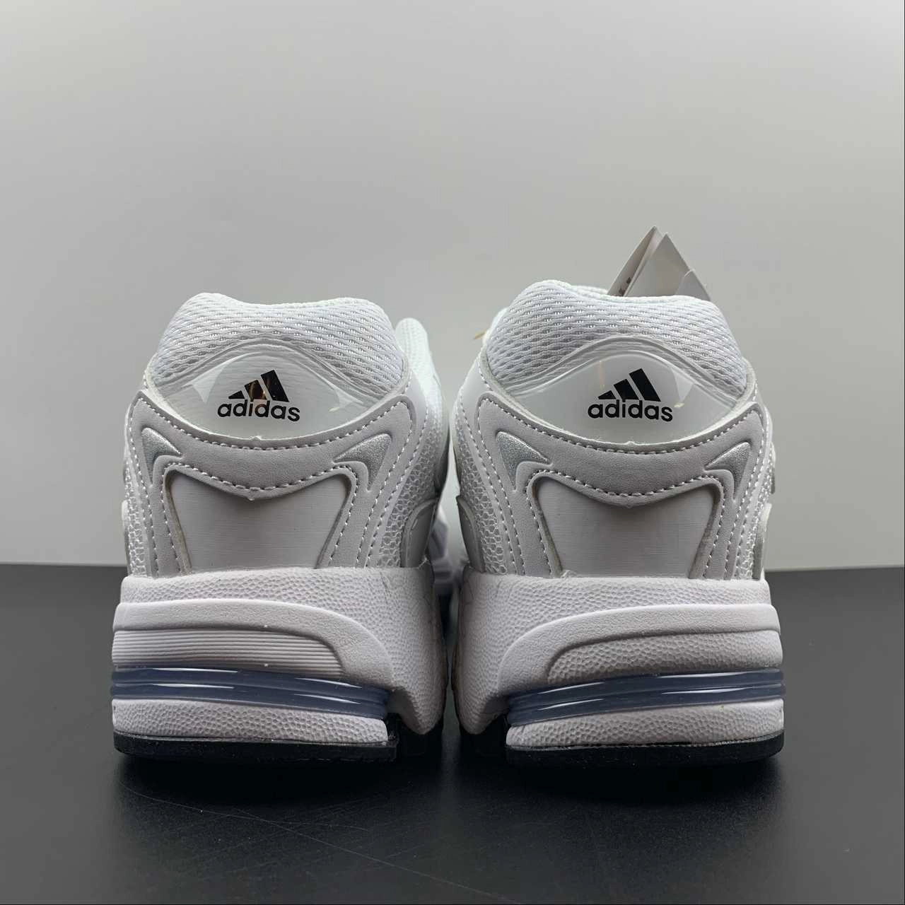 multipurpose shoes Adidas Response CL White Black White FX6166