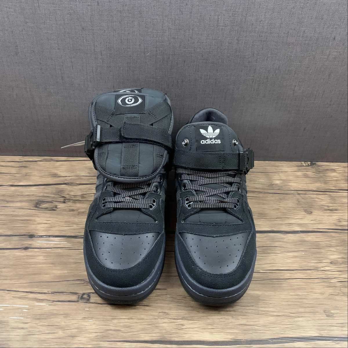 Work Walk Smart Stylewear Adidas Forum Low ??Black?? x Bad Bunny