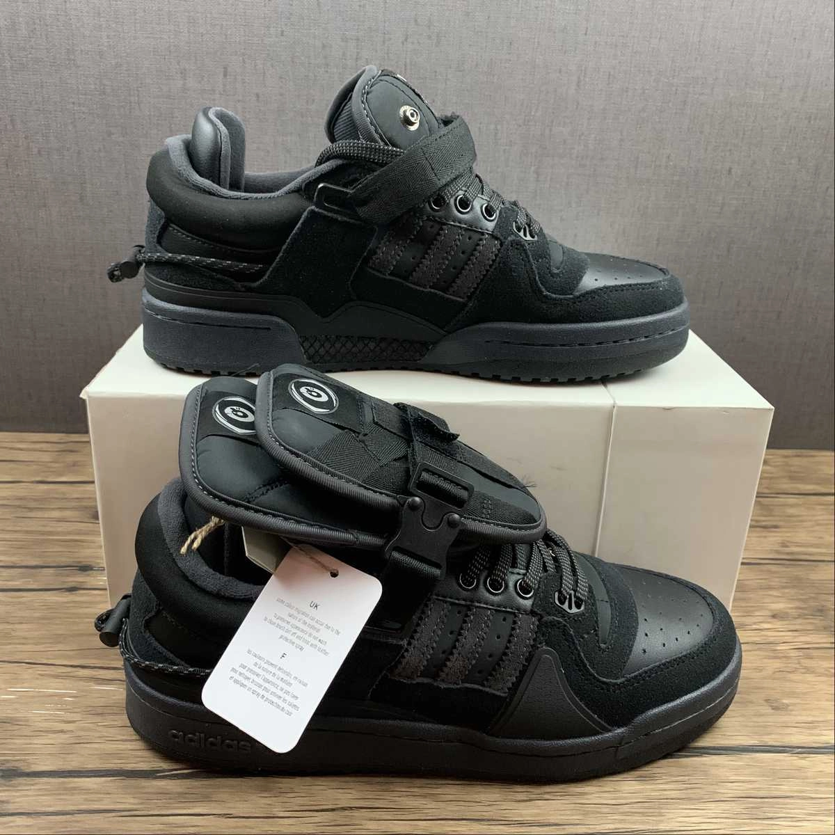 Supportive arch Adidas Forum Low ??Black?? x Bad Bunny