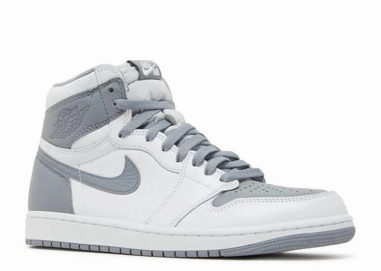 Dynamic Fit Lacing Air Jordan 1 High Stealth