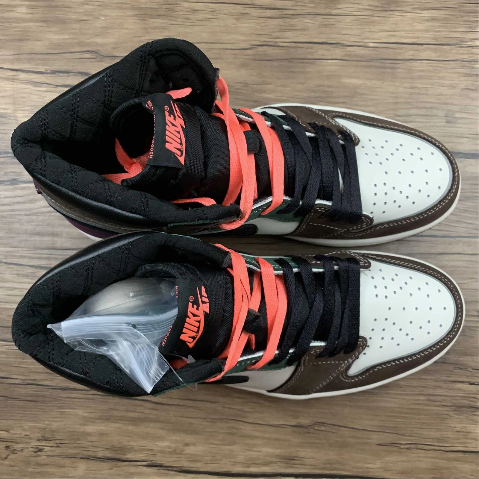 Air Jordan 1 Retro High OG White Hand Crafted Black (2021) DH3097-001 Heel To Toe Drop Easy Comfort