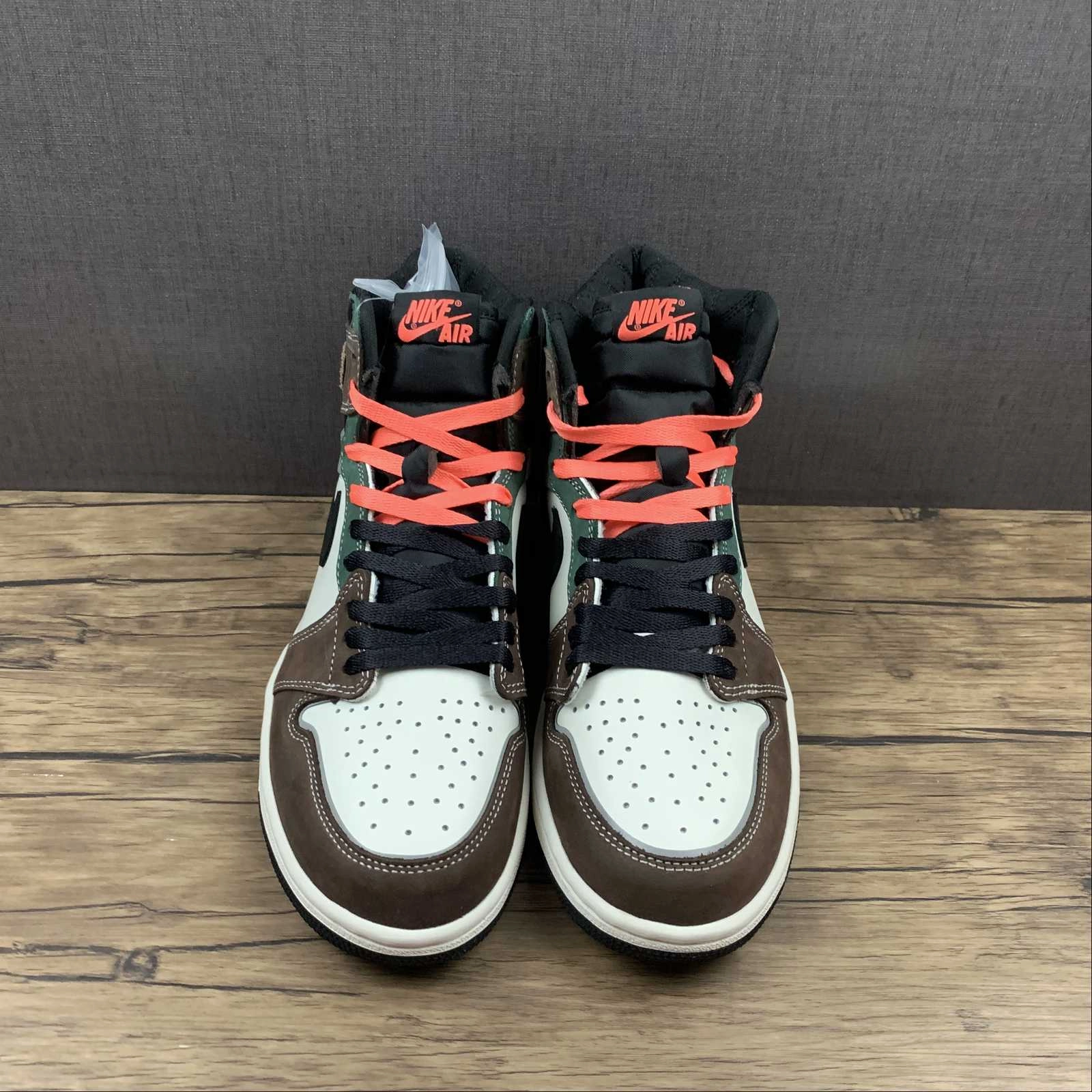 Modern Wear Air Jordan 1 Retro High OG White Hand Crafted Black (2021) DH3097-001