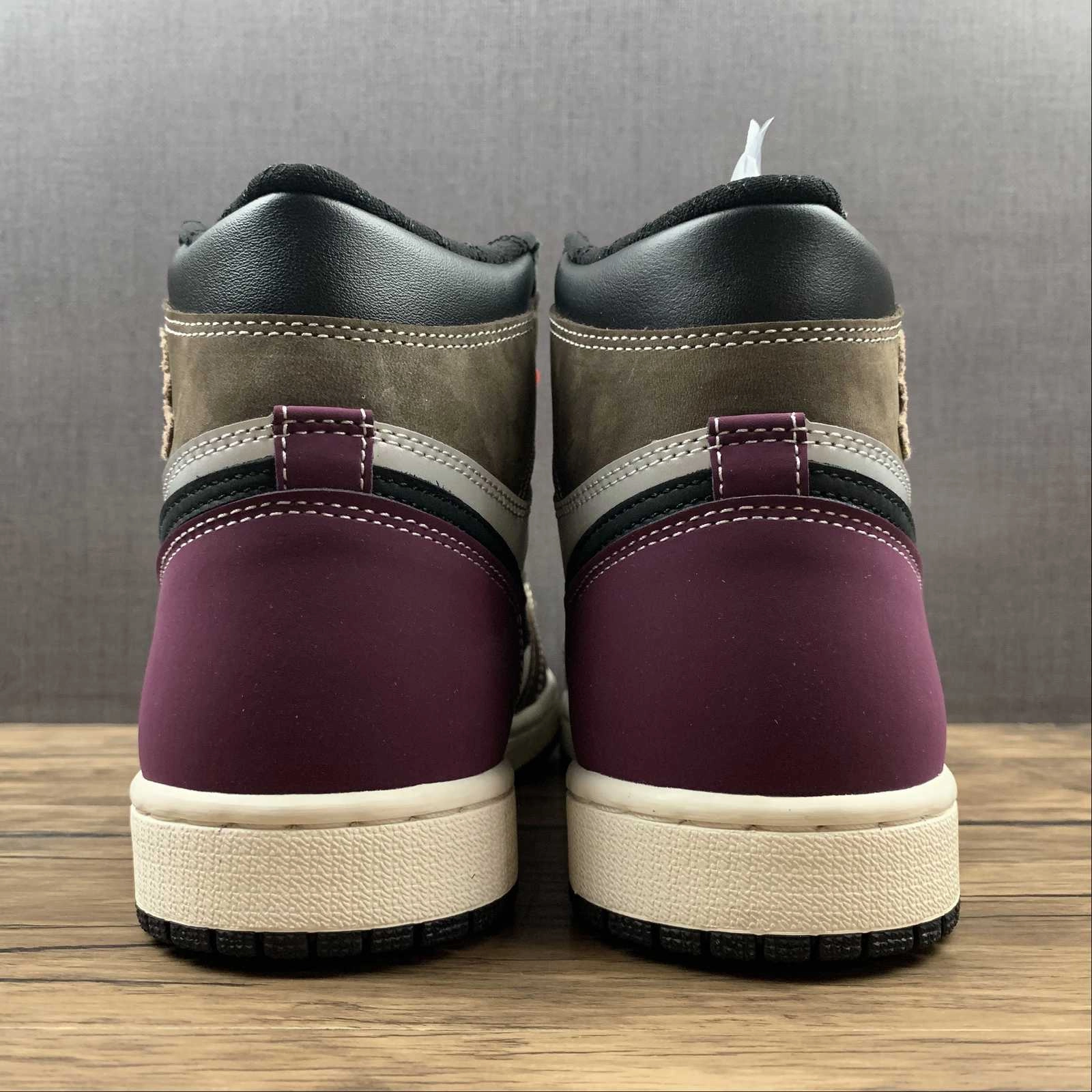 Air Jordan 1 Retro High OG White Hand Crafted Black (2021) DH3097-001 Relax Fit