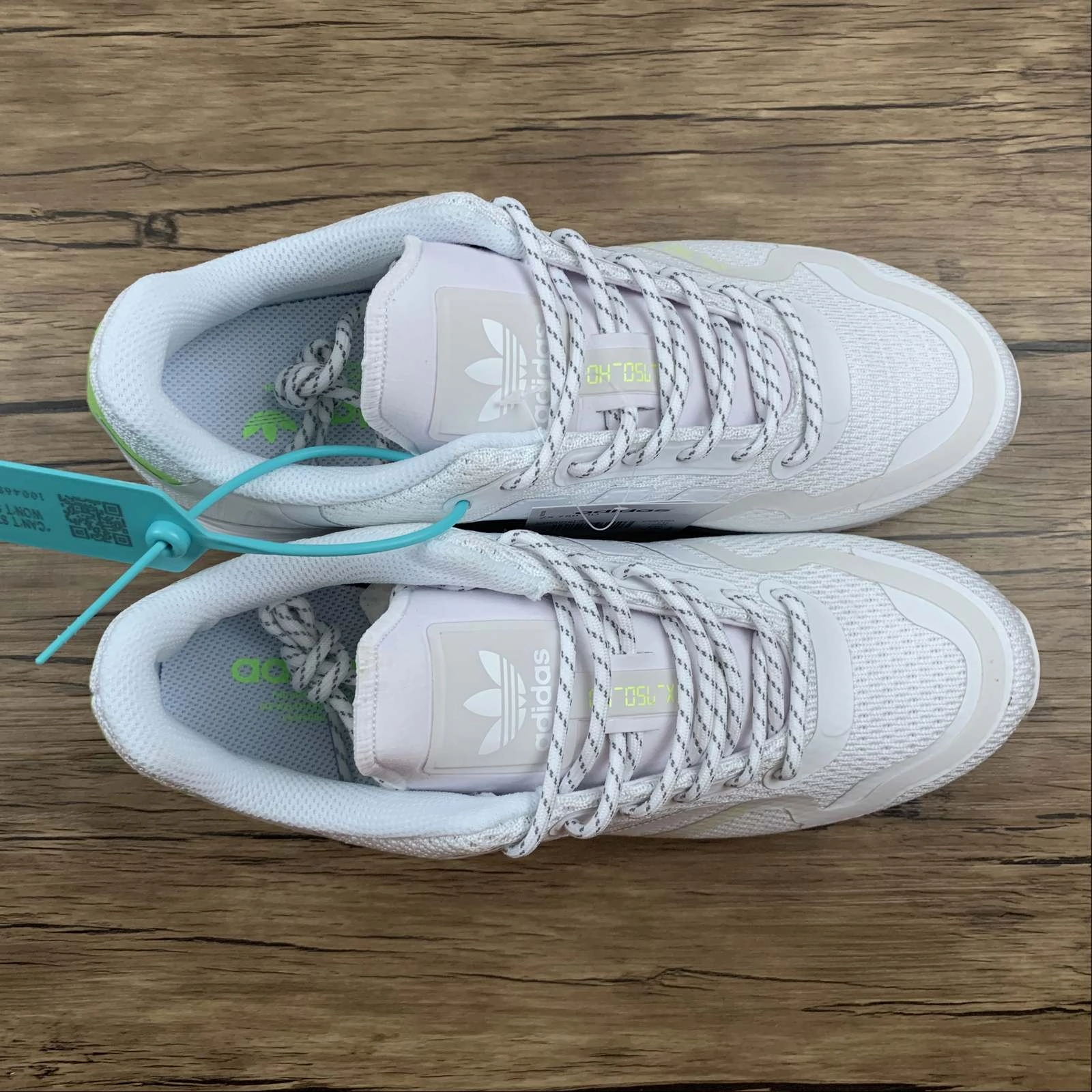 gel - filled - feature shoes running in hot tracks shoes Adidas ZX750 HD White White Green FV8490