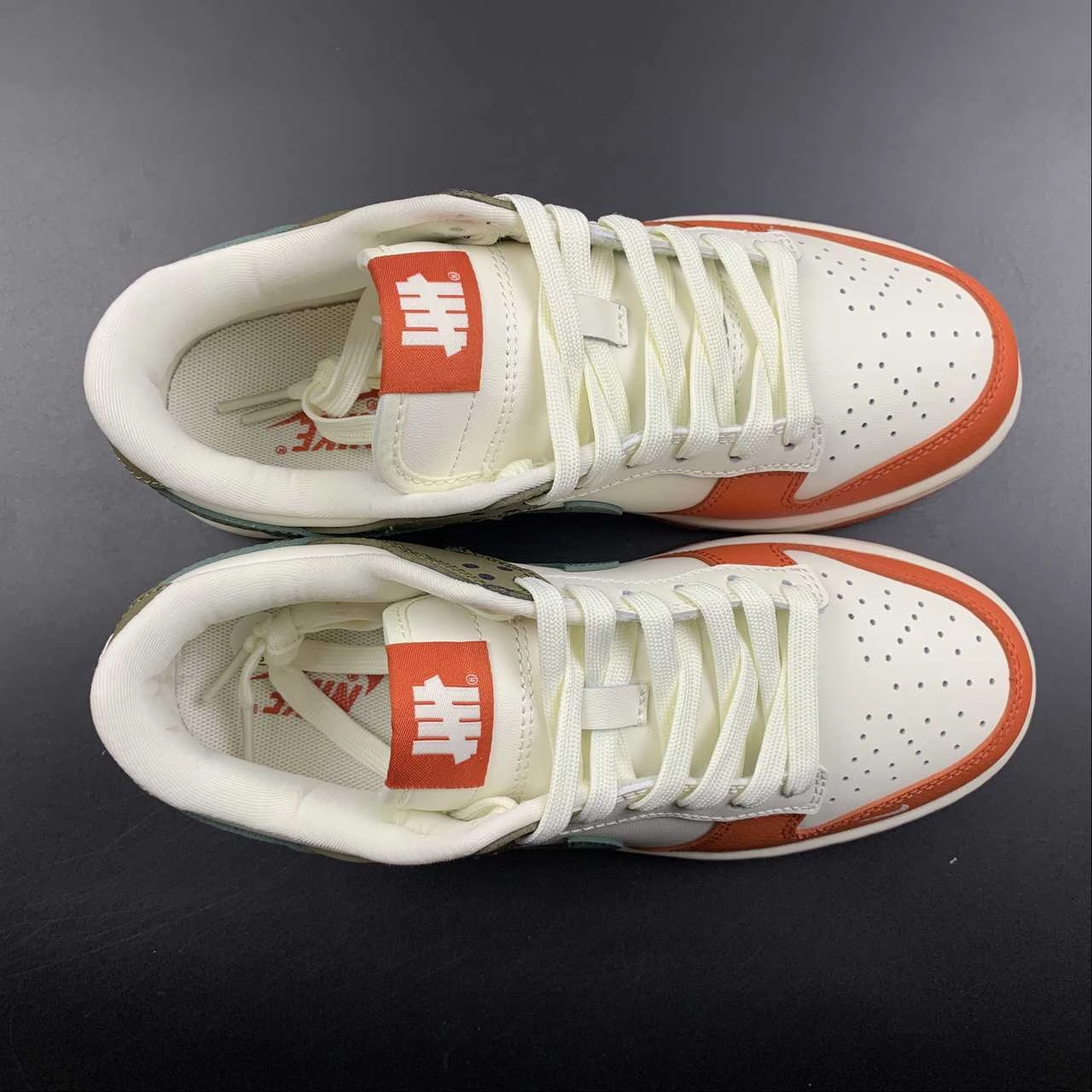 Base Comfort SB Dunk Low Beige Orange Green FC1688-500