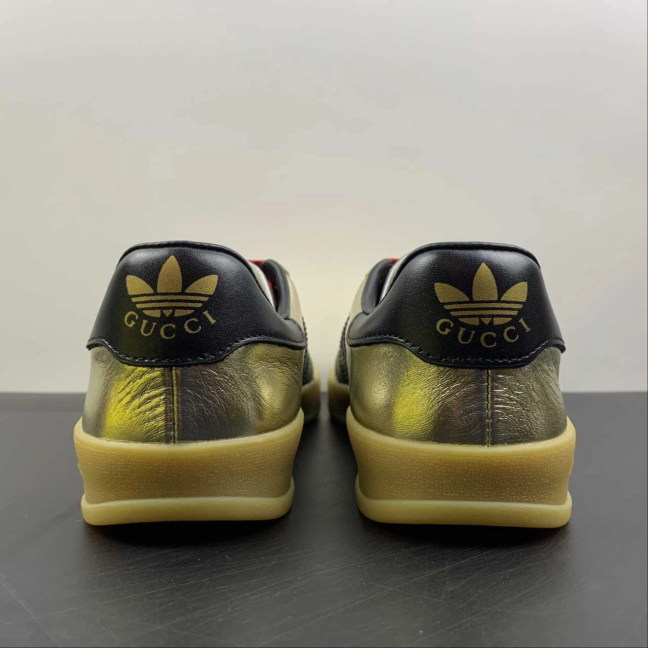 Giant pattern Adidas x Gucci Gazelle Metallic Gold Leather