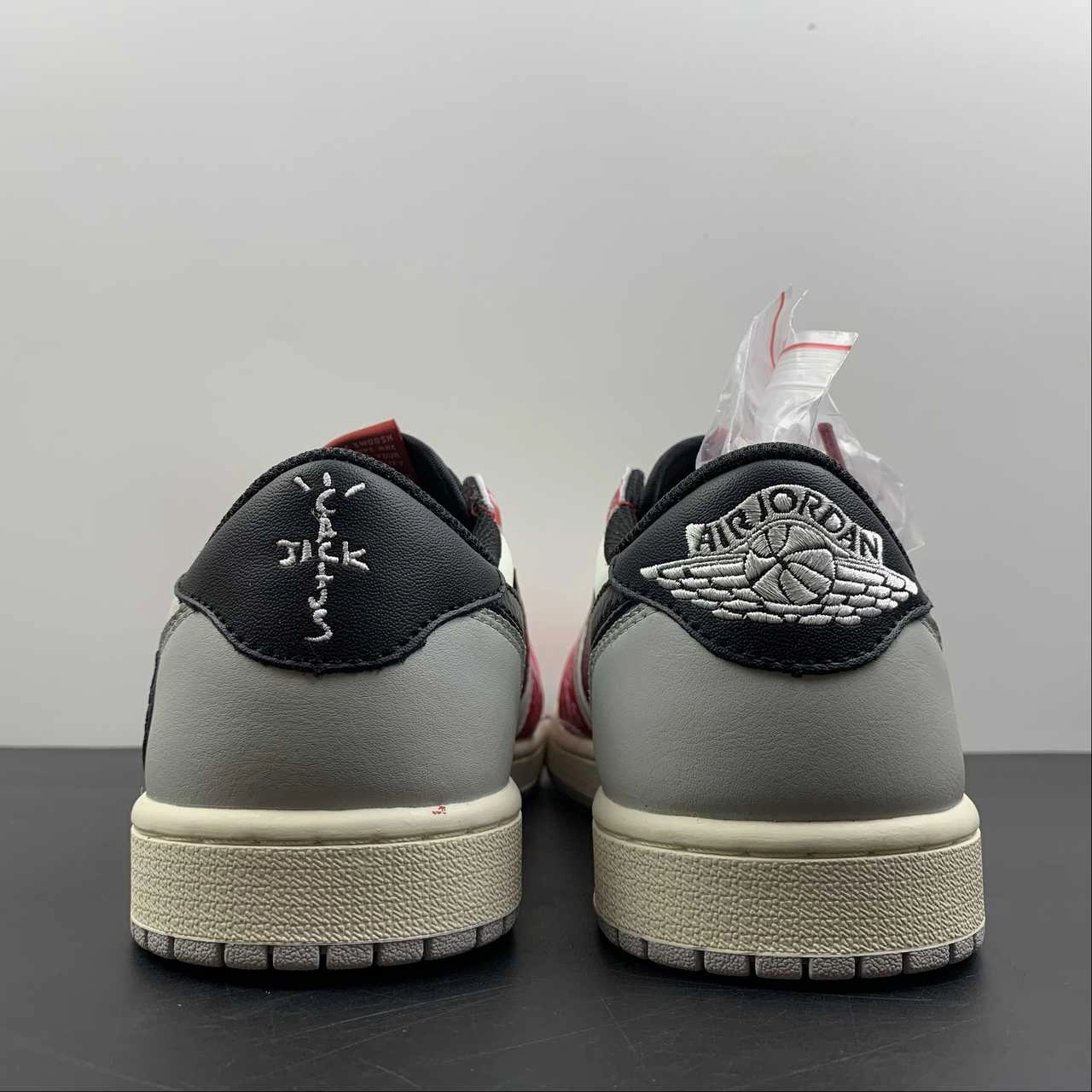 Stability Control Frame Travis Scott x Air Jordan 1 Low OG White Black Red DM7866-133
