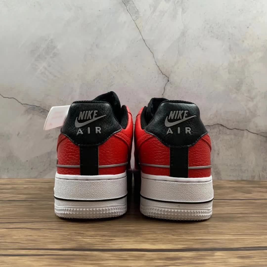 Wardrobe Staple Air Force 1 07 LV8 Double Air Red Black White CJ1379 600