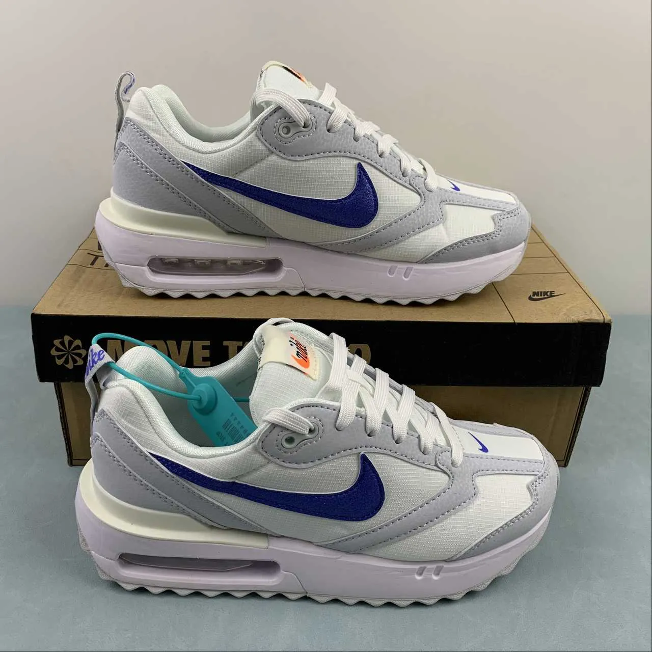 foot - mobility running shoes material - innovation Air Max Dawn Summit White Medium Blue DR2395-100