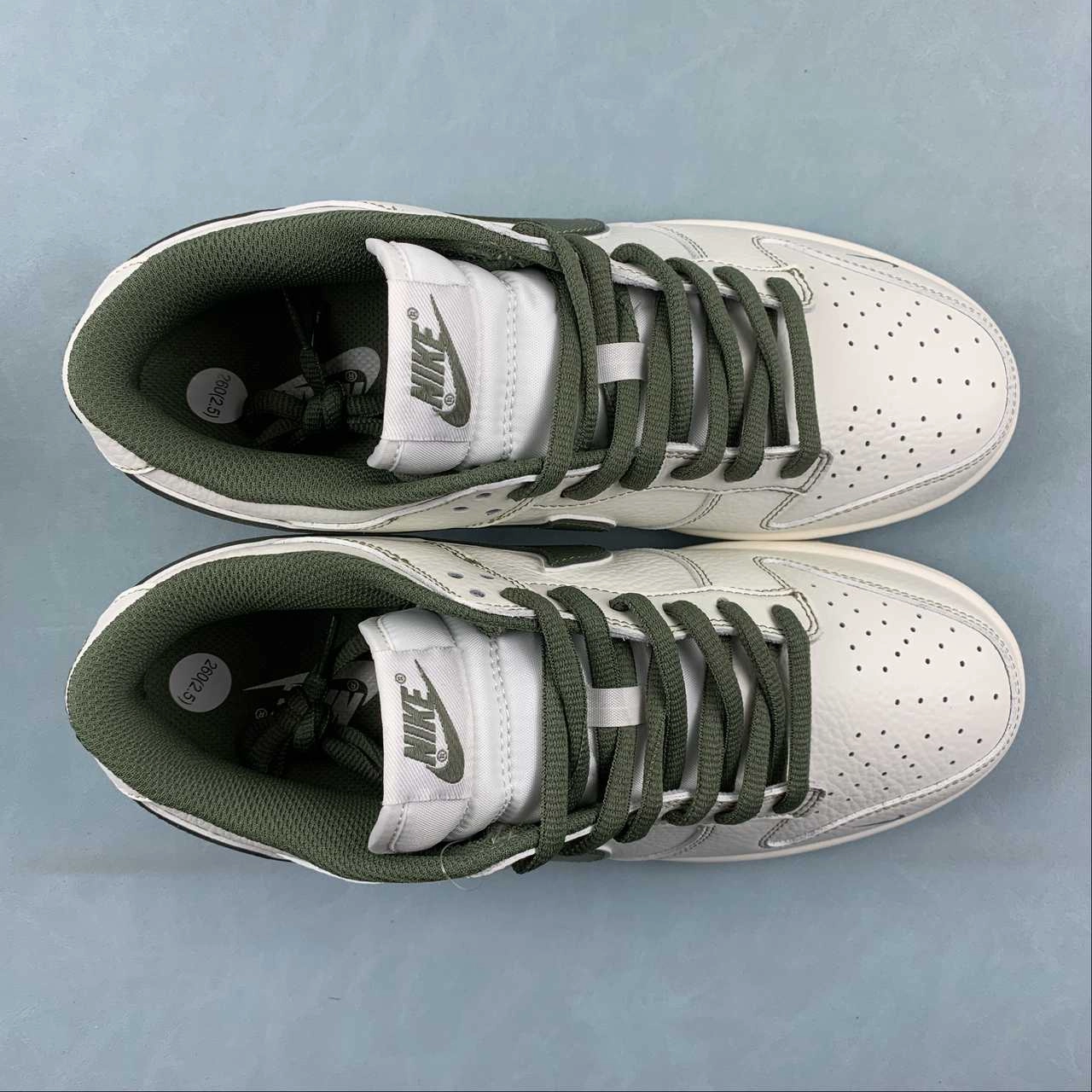 Comfortable Experience Vibrant sole Supreme x SB Dunk Low Beige Army Green RM2308-232