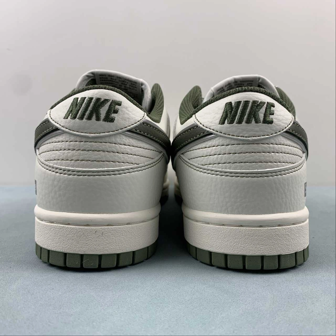 Supreme x SB Dunk Low Beige Army Green RM2308-232 Comfortable Style Thermoplastic Heel Cup