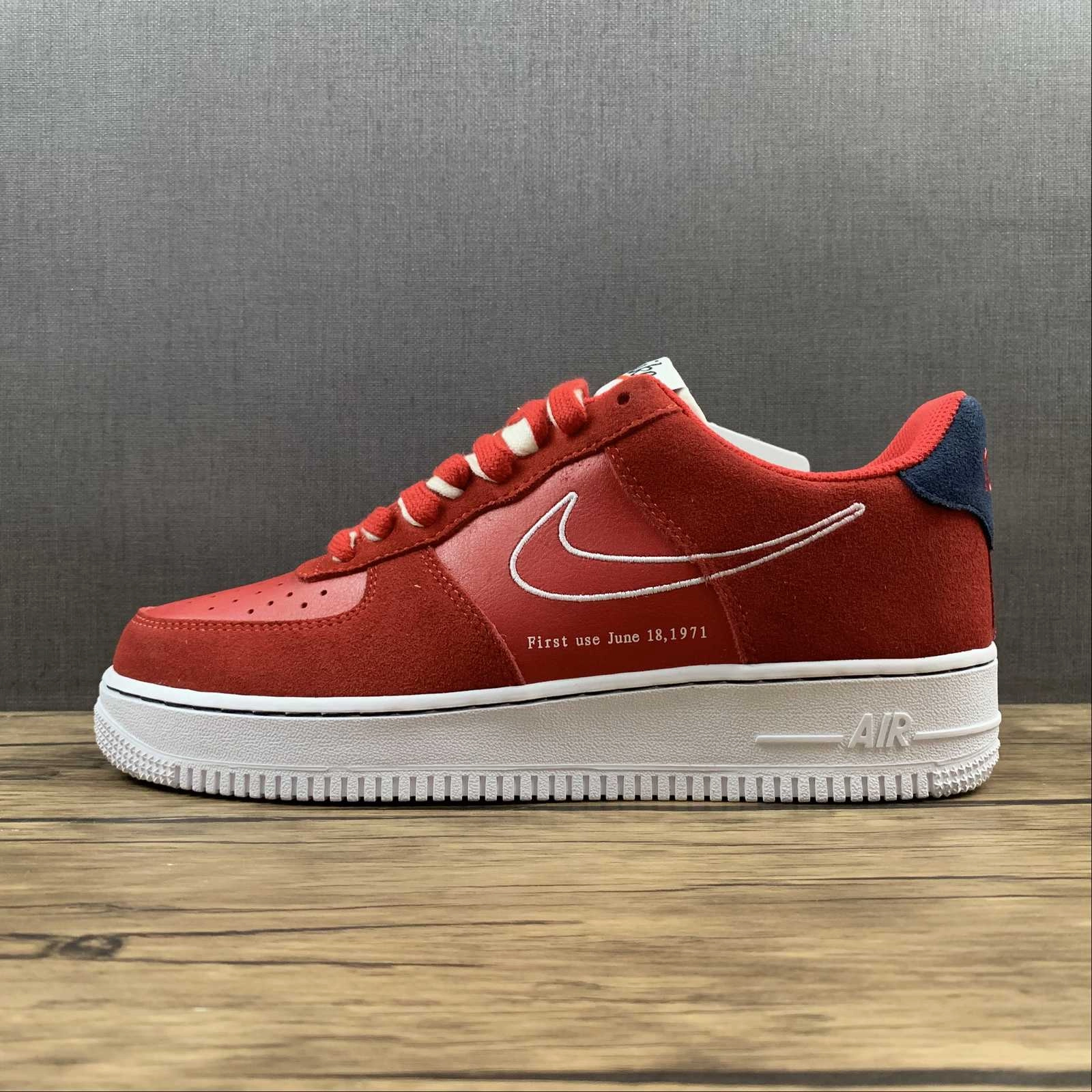 Air Force 1 07 LV8 First Use University Red White Deep Royal Blue DB3597-600 Coach Step Farm Step