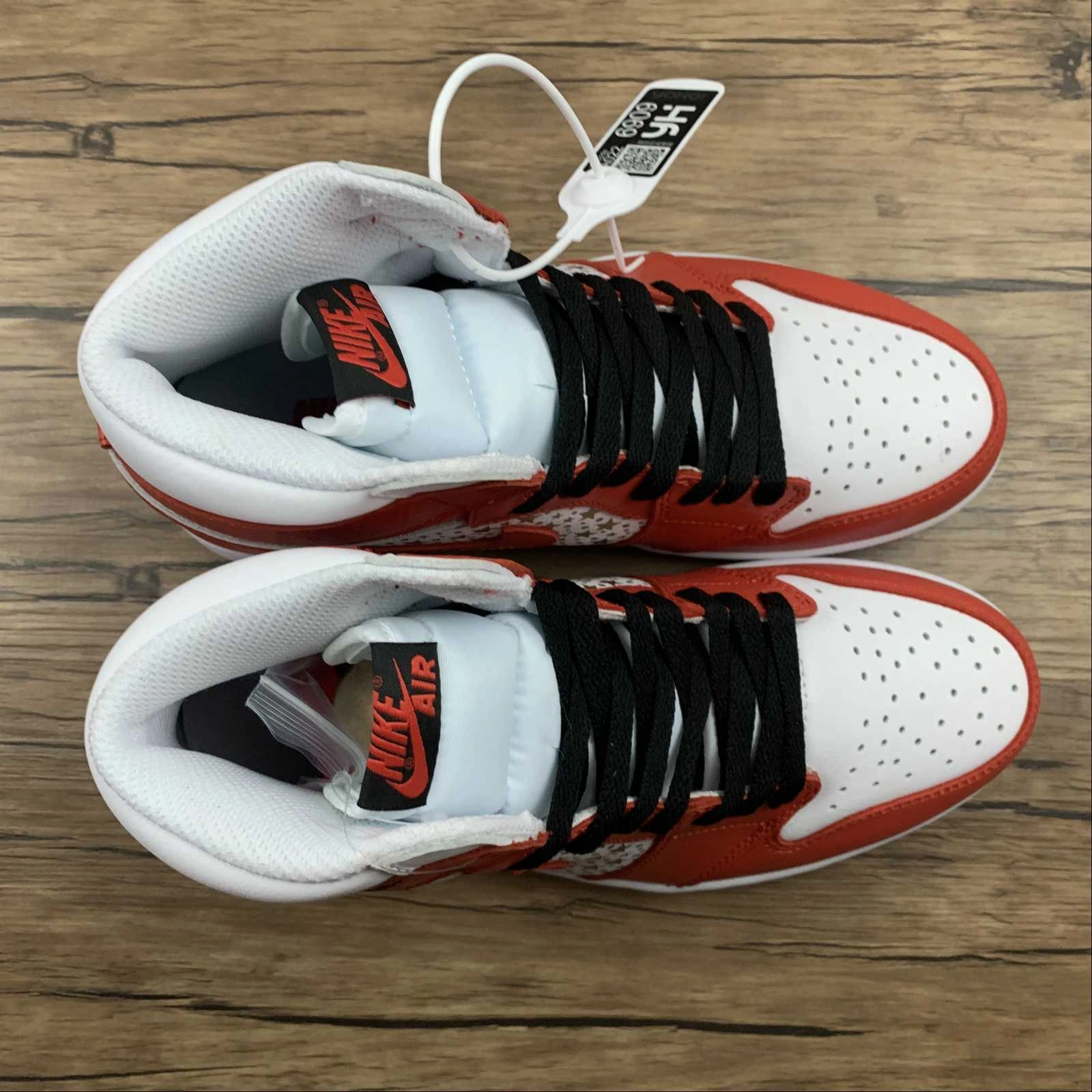 Molded Heel Counter Air Jordan 1 Retro High OG Red Gypsophila 555088-600