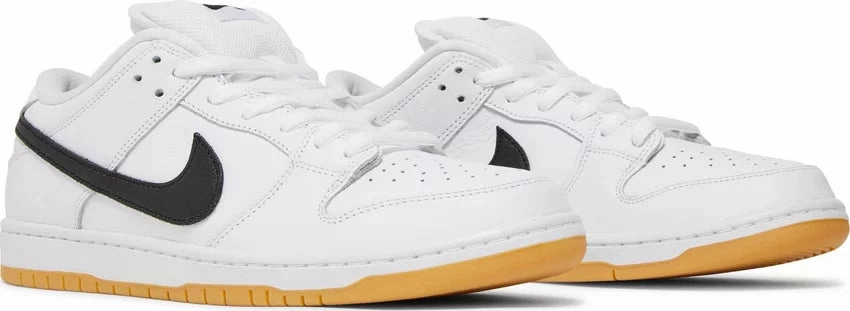 Comfort-Oriented Fashion Ready Nike Dunk Low SB White Gum