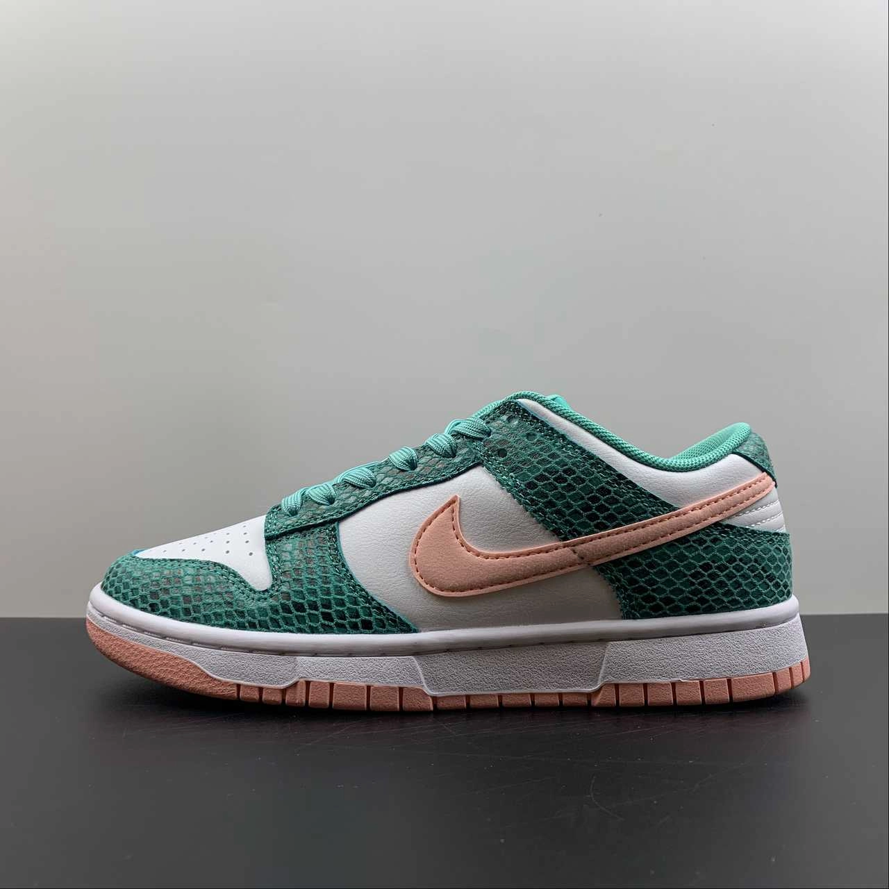 SB Dunk Low Snakeskin White Teal Pink DR8577-300 Lace Lock System