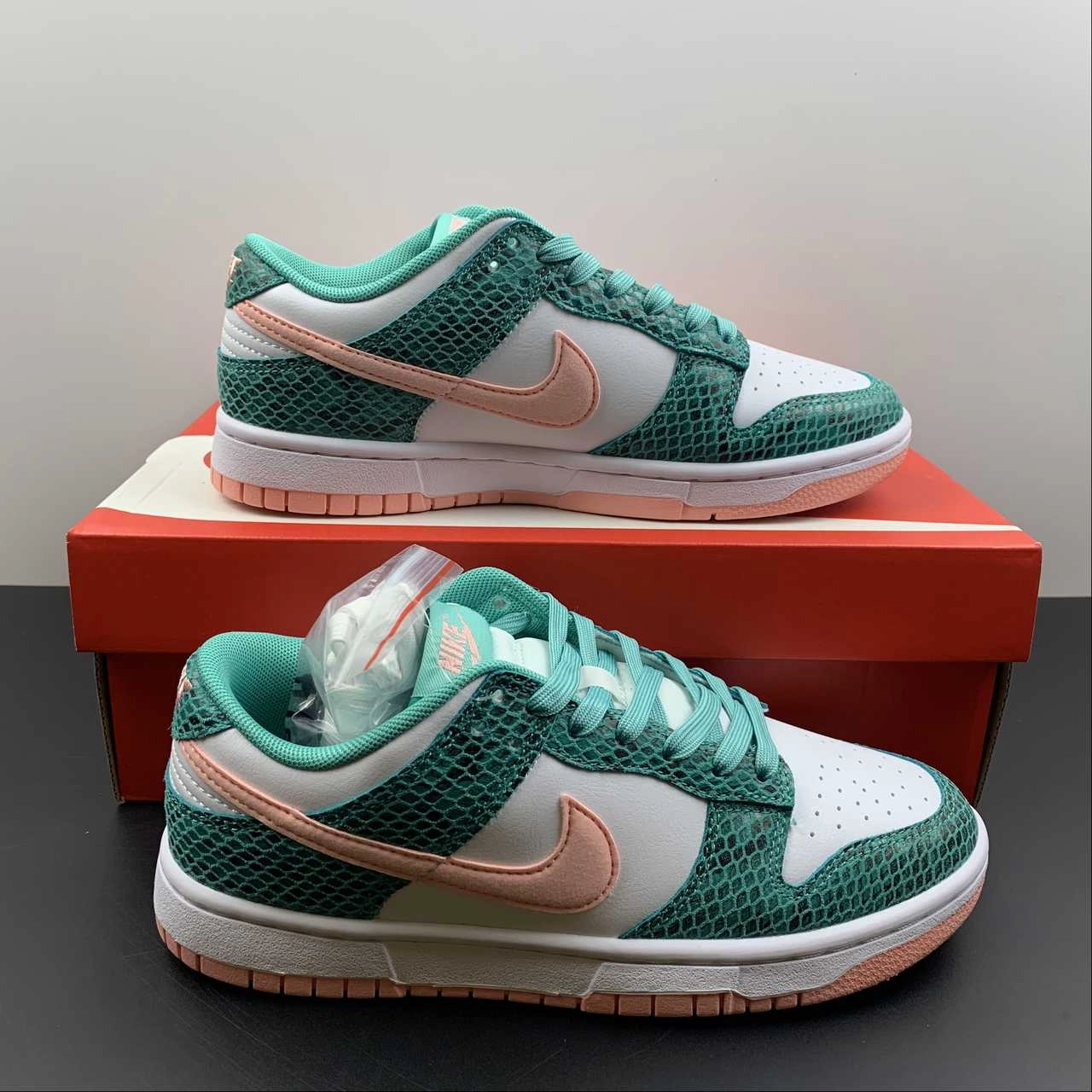 SB Dunk Low Snakeskin White Teal Pink DR8577-300 Fresh Look Urban Adventure