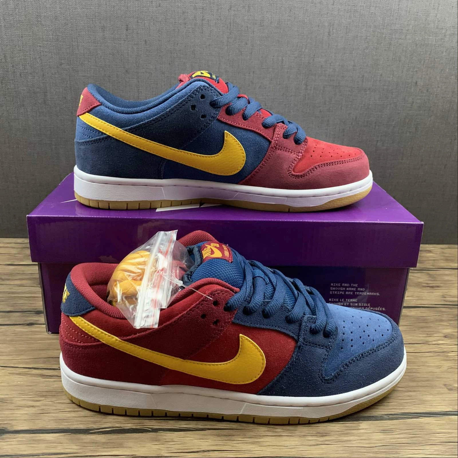 CushionedMidsole Lace Lock SB Dunk Low PRO Red Blue Yellow DJ0606-400