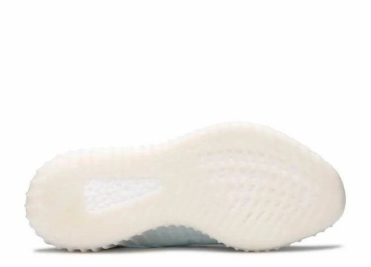 Yeezy 350 V2 Mono Ice Urban Classic Simple Look
