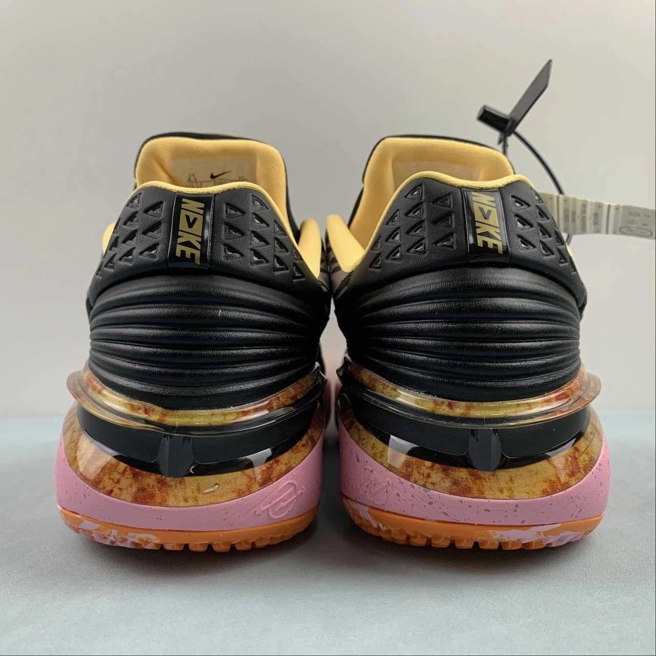 Air Zoom G.T. Cut 2 Black Phantom Orange DJ6013-004 lace up closure