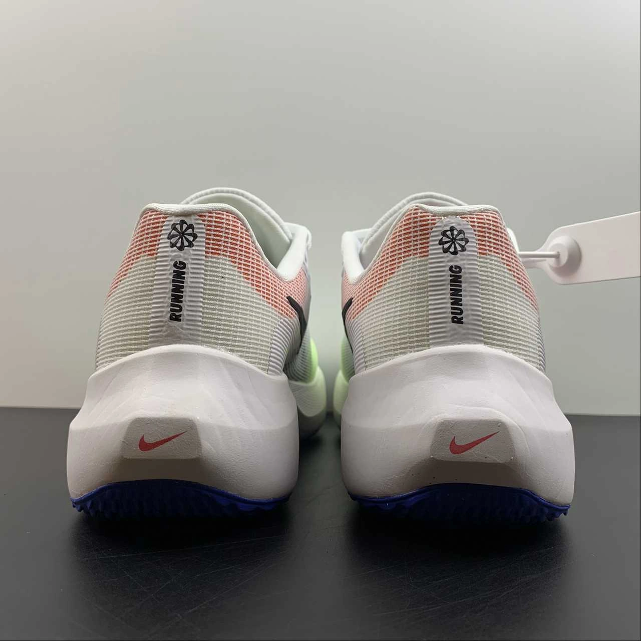 Sport Enthusiast Torsion resistance adds safety during twisting movements Zoom Fly 5 PRM White Blue-Black DX1599-100