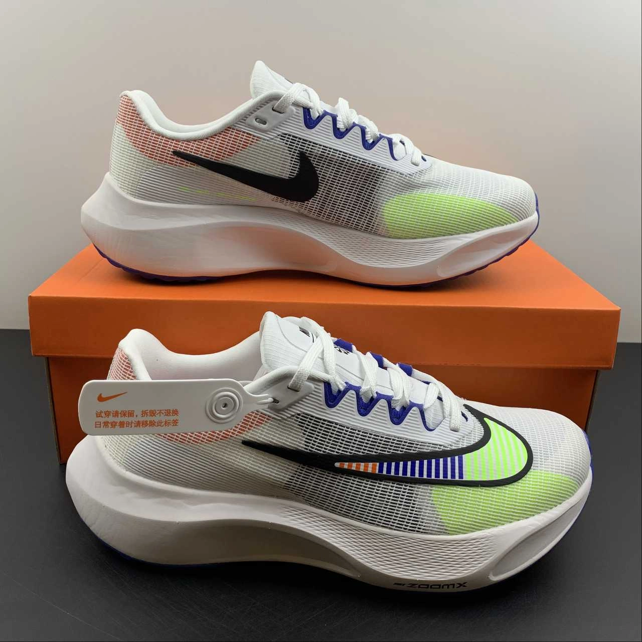Track ready Zoom Fly 5 PRM White Blue-Black DX1599-100