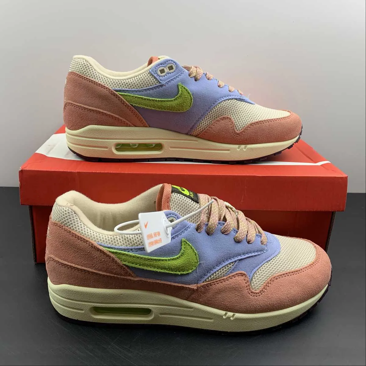heel - support - system efficient - running Air Max 1 Light Madder Root Vivid Green Green Rattan DV3196-800