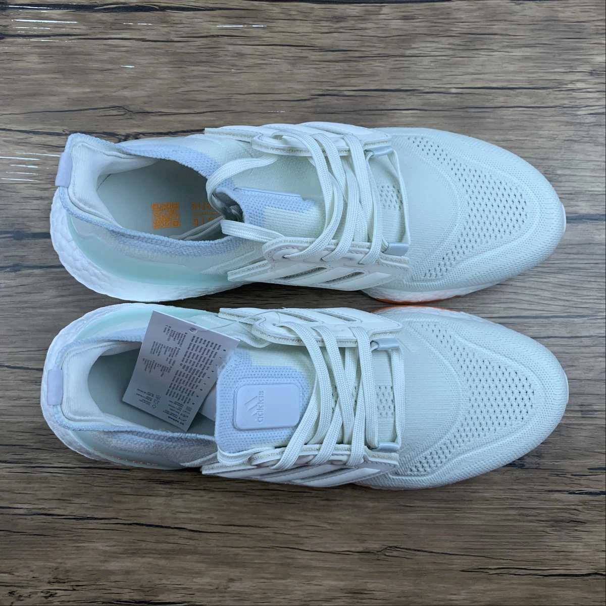 Adidas UltraBoost 22 White Light Blue GY6227 Balanced Stack Height Steady Grip