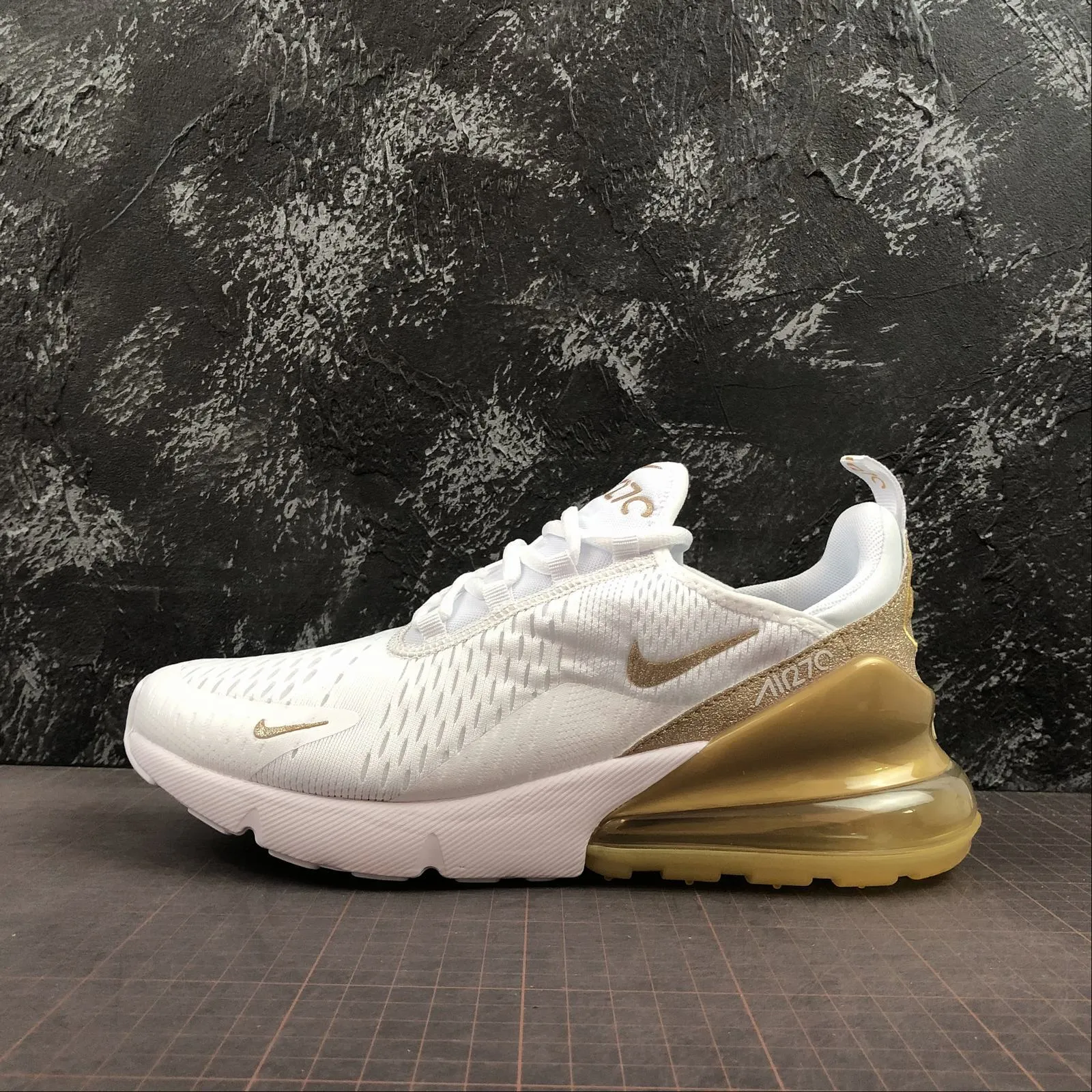 Air Max 270 White Gold CD8497-019 running with sunglasses
