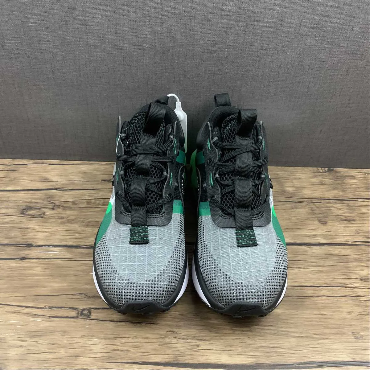 Air Max 2021 Black Chrome Green Strike Iron Gray DA3199-004 Recycled materials