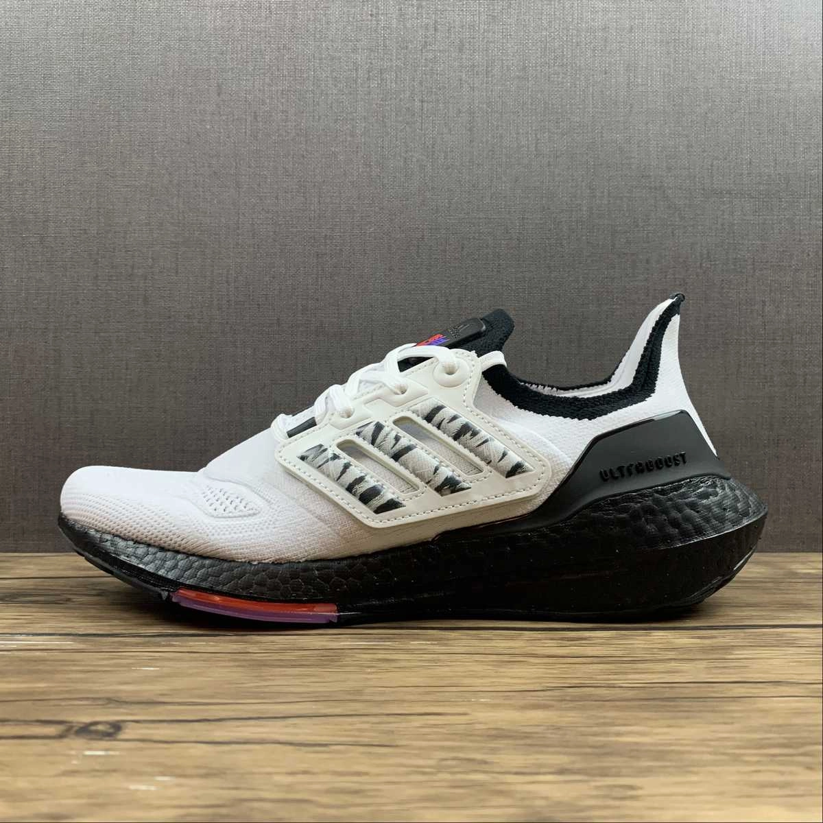 Adidas UltraBoost 22 White Black GW1915 Stylish Support