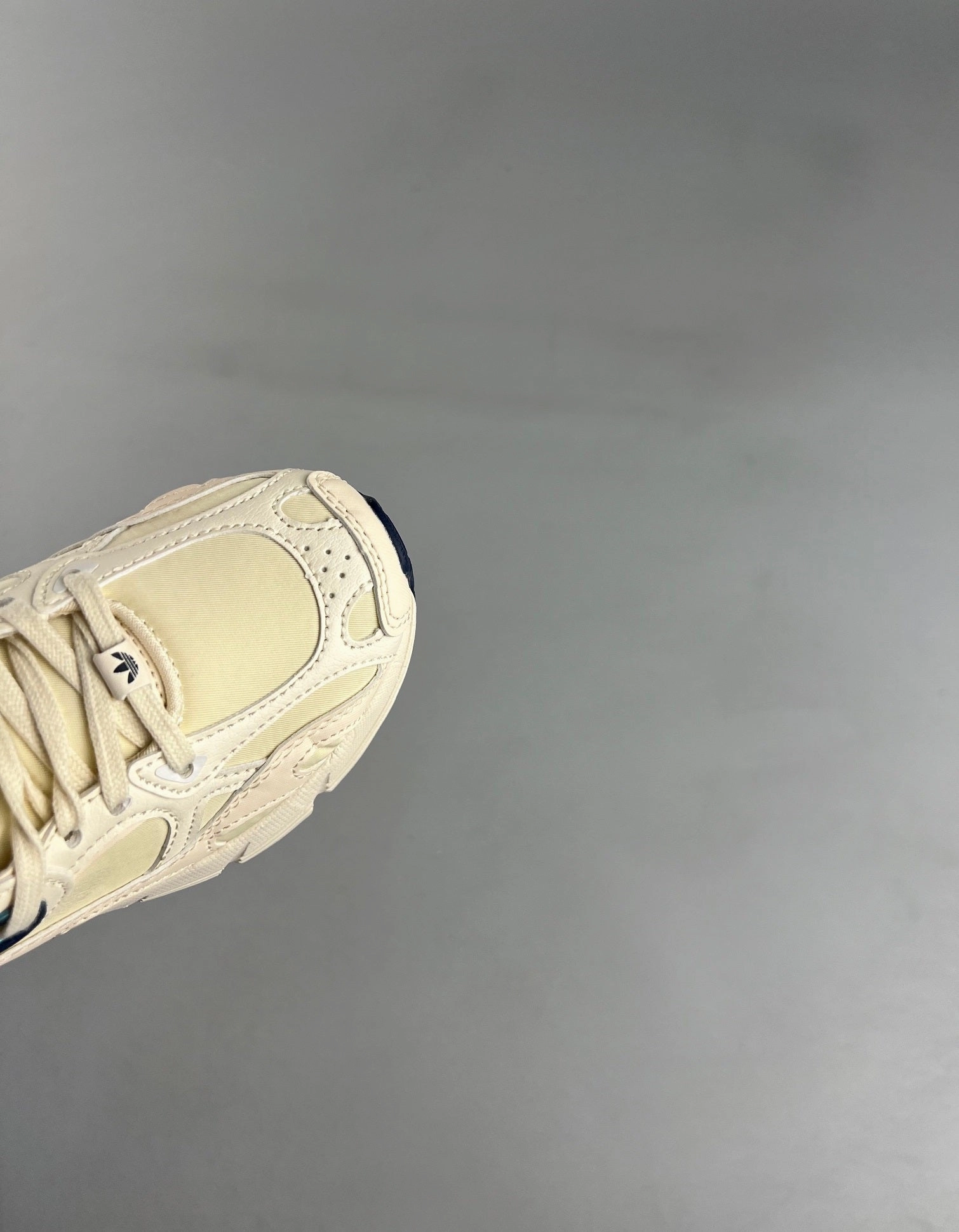 Adidas Astir ??EcruTint?? Gold Metallic GX7046 marathon - event running shoes heel - strike shoes