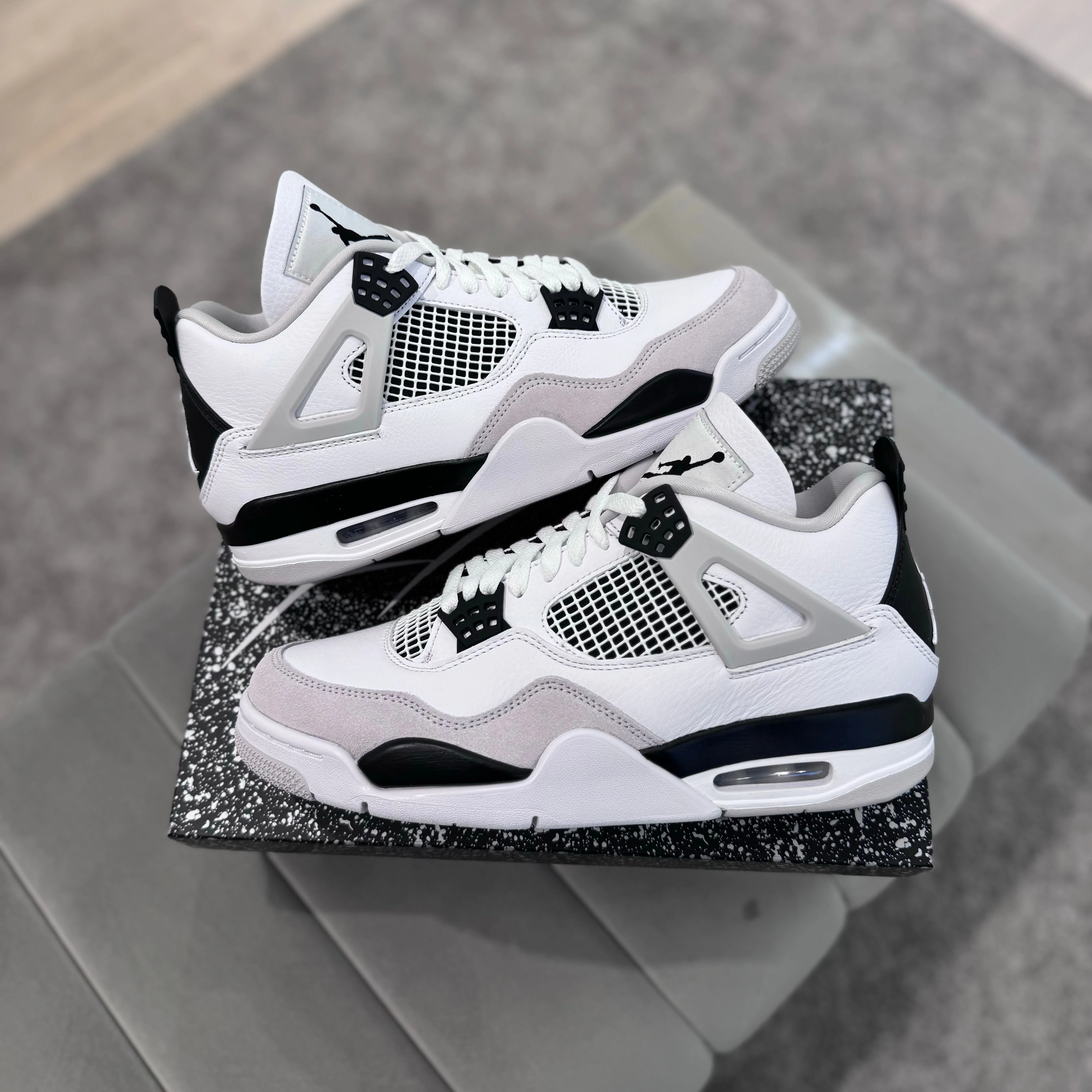 JORDAN 4 'MILITARY BLACK' Aerobic Flex Sole