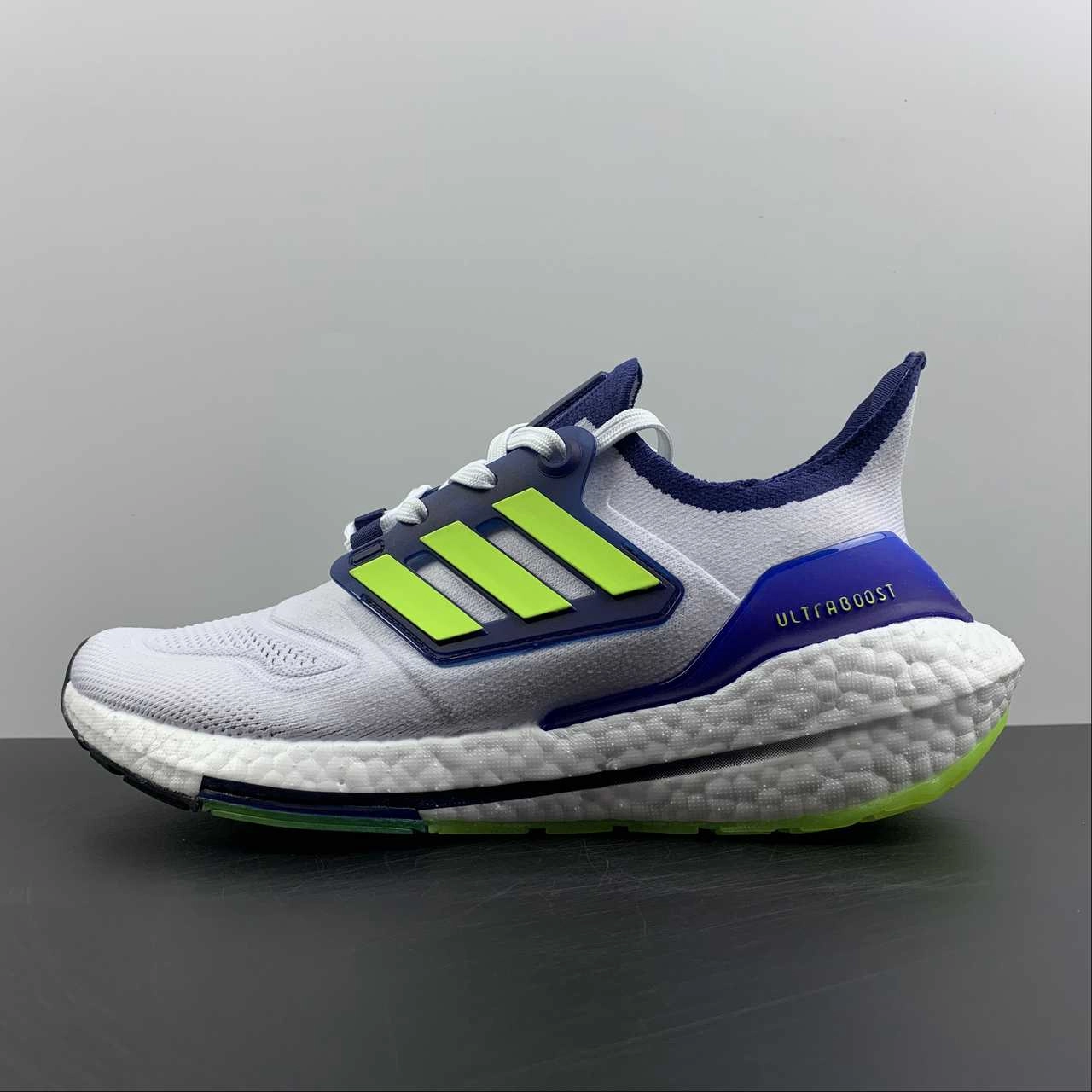 Training Ready Anti Friction Collar Adidas UltraBoost 22 White Blue Yellow GZ7211