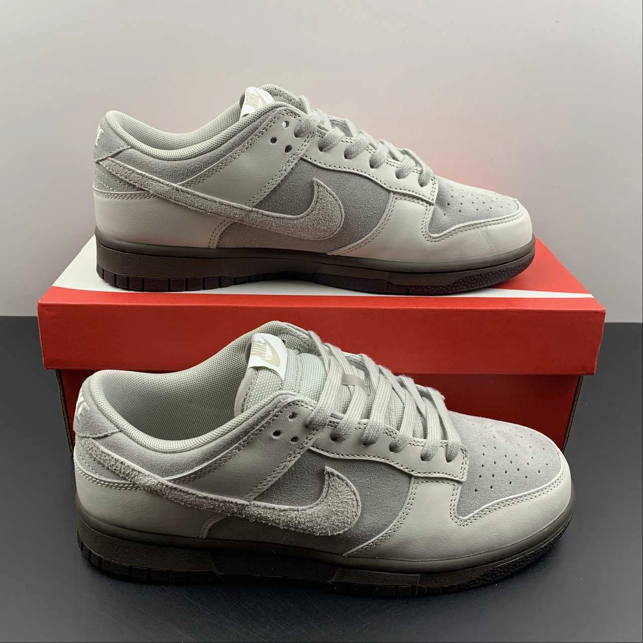 SB Dunk Low Ironstone Phantom Light Iron Ore FD9746-001 Iconic wear Daily Gear