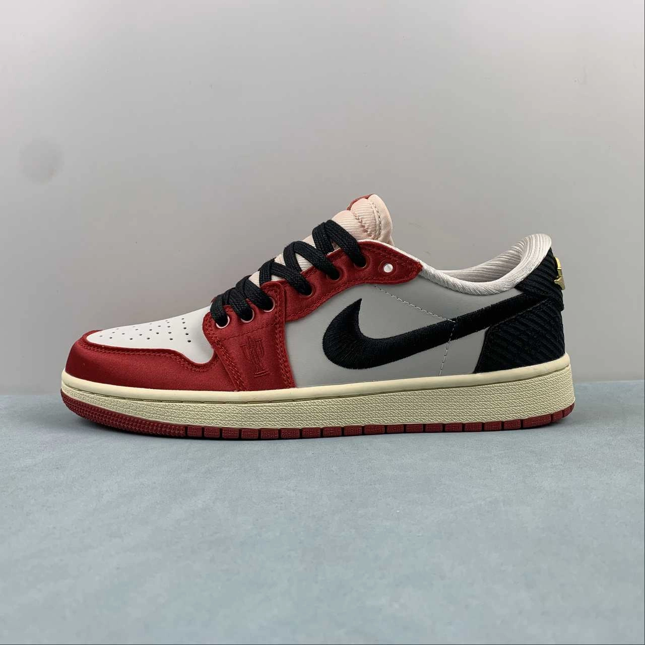 Thermoplastic Uppers Dynamic flex Air Jordan 1 Retro Low OG Trophy Room Away Sail Black Varsity Red Muslin FN0432-100
