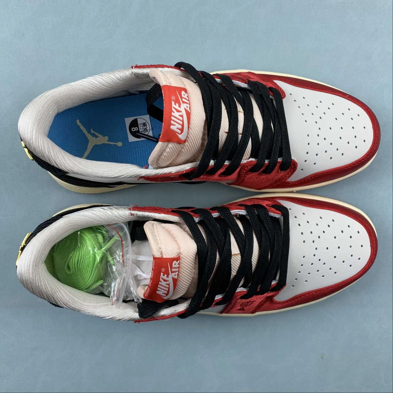 Air Jordan 1 Retro Low OG Trophy Room Away Sail Black Varsity Red Muslin FN0432-100 Practical