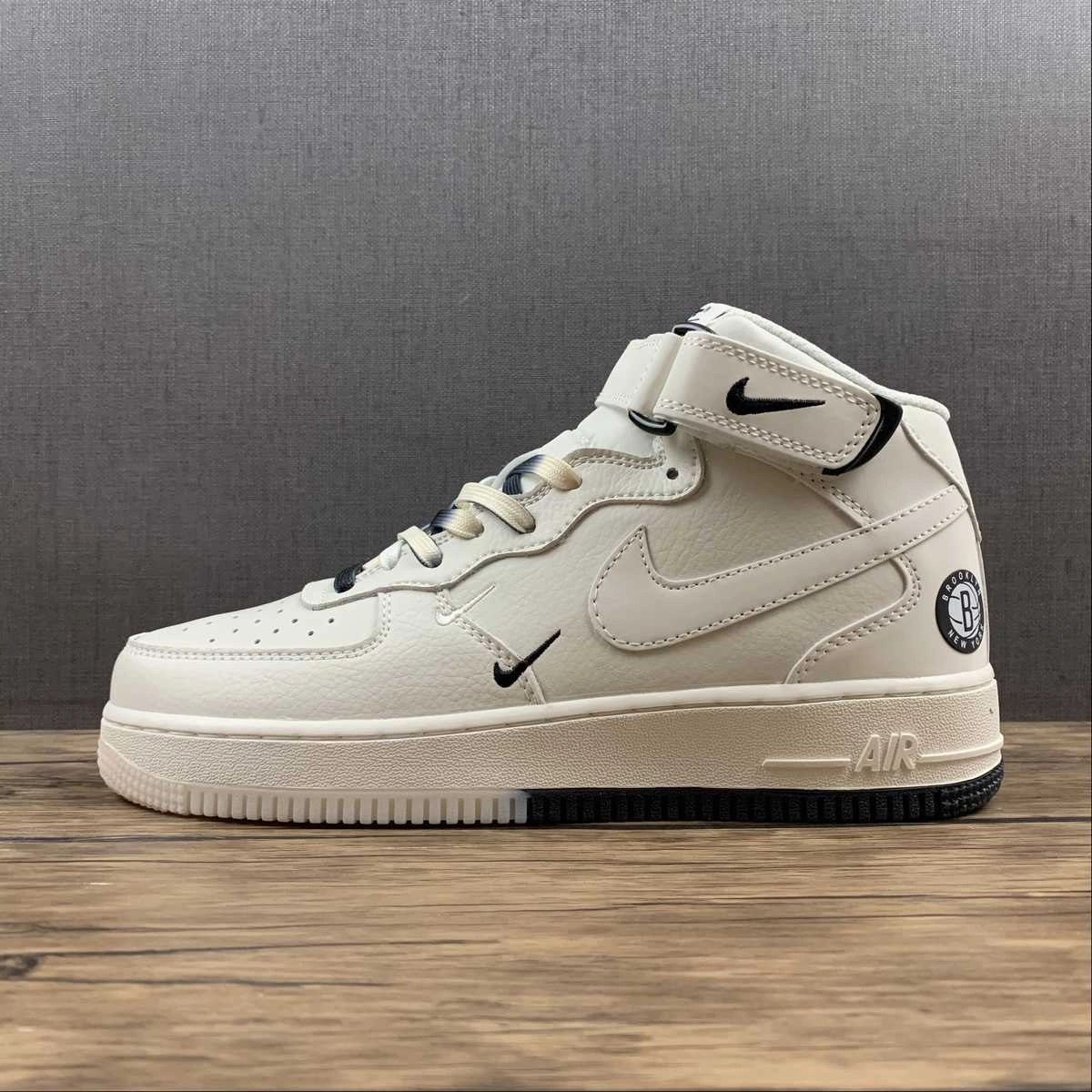 Low Heel Root Path Air Force 1 07 Mid Brooklyn New York White Black NT2969-013