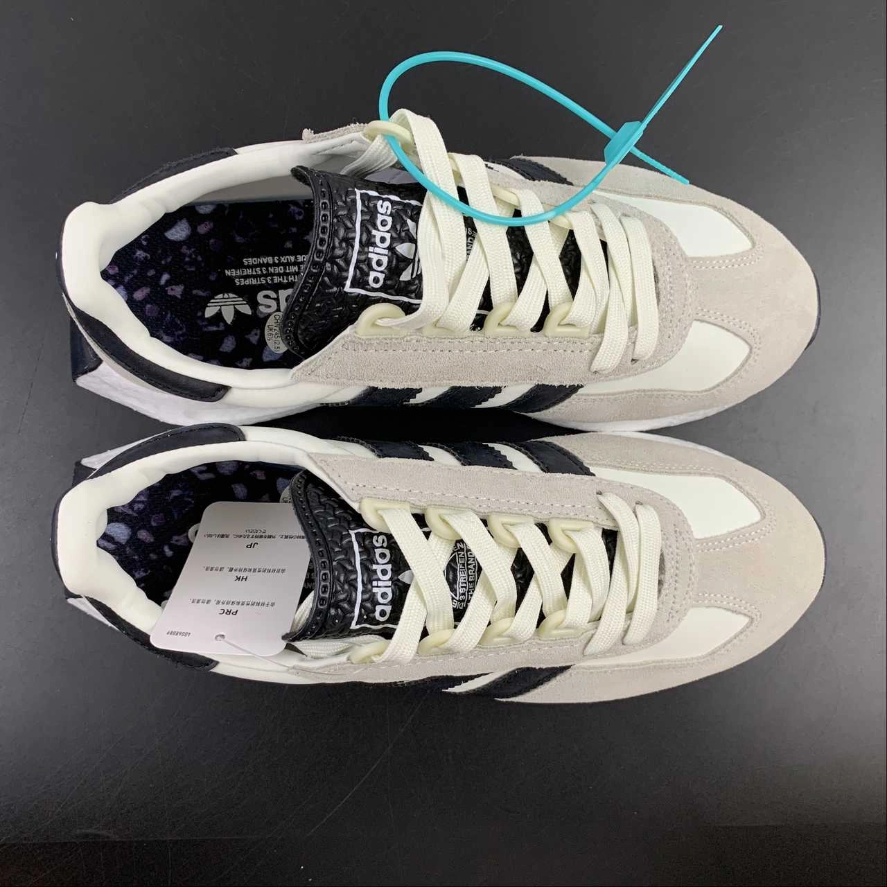 running shoes for hill repeats padded - collar - comfortableness shoes Adidas Retropy E5 Off White Core Black Shock Purple HQ6886