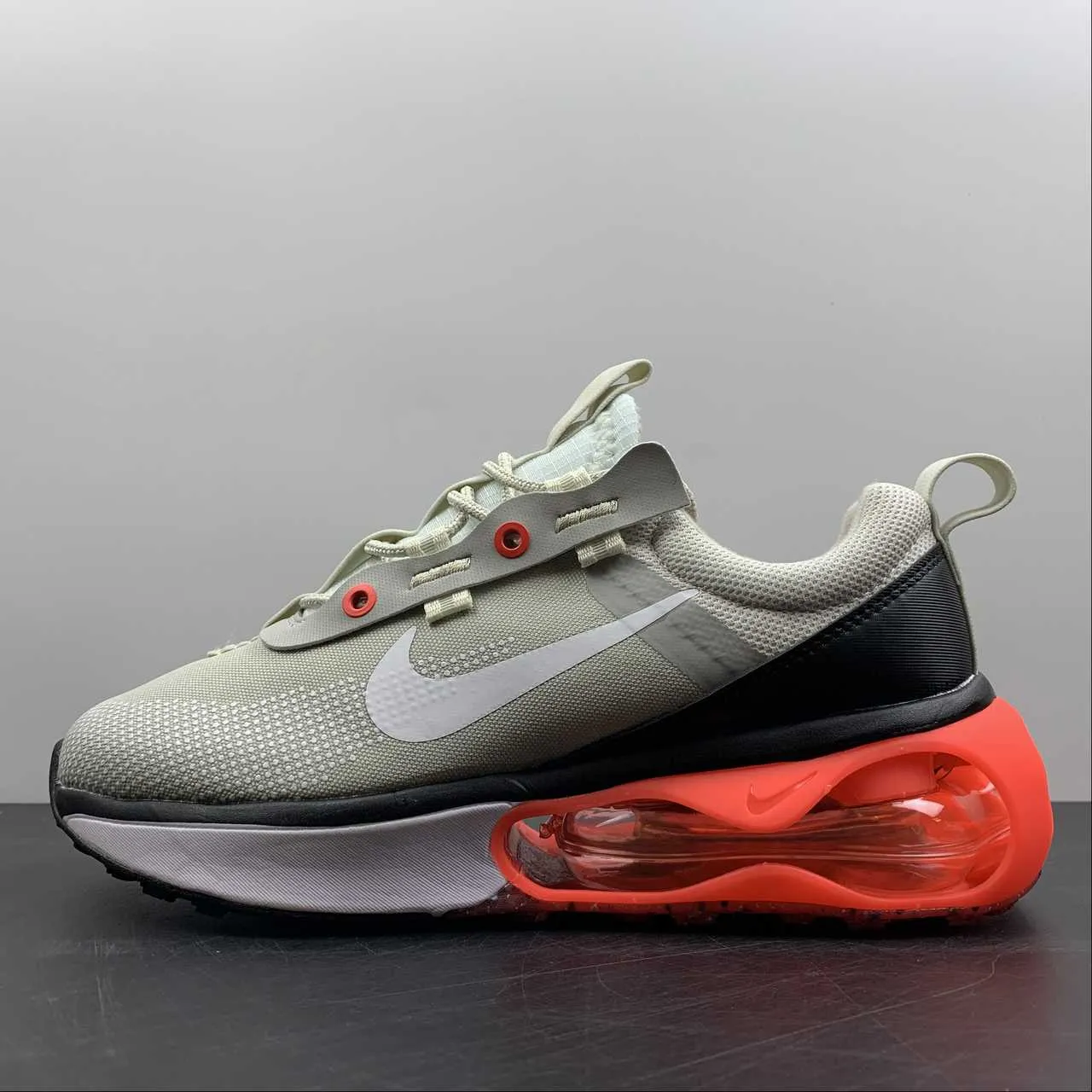 5K runs Air Max 2021 Light Bone White Flash Crimson Black DH5103-002
