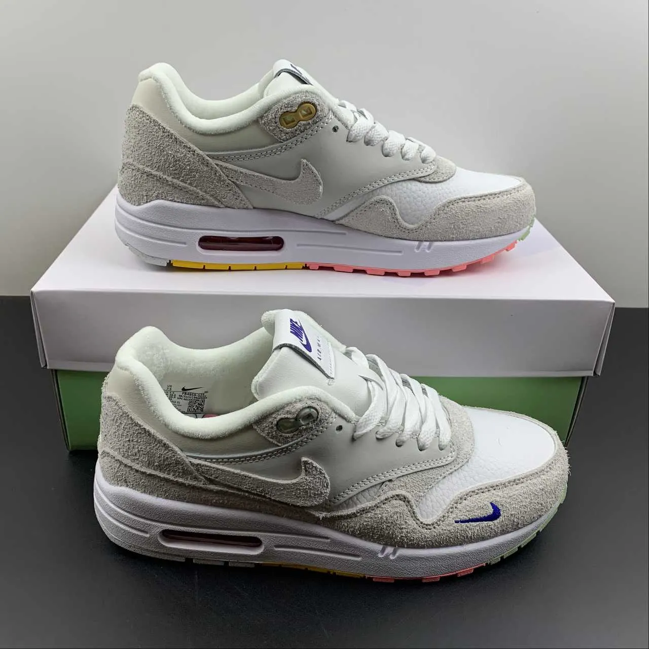Air Max 1 Premium Pom Pom Polka Dots Sail White FB4959-121 indoor - court running shoes