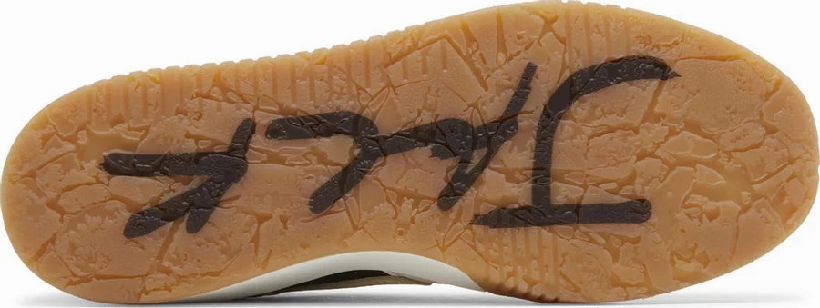 Comfort Stride Travis Scott x Jordan Jumpman Jack Sail