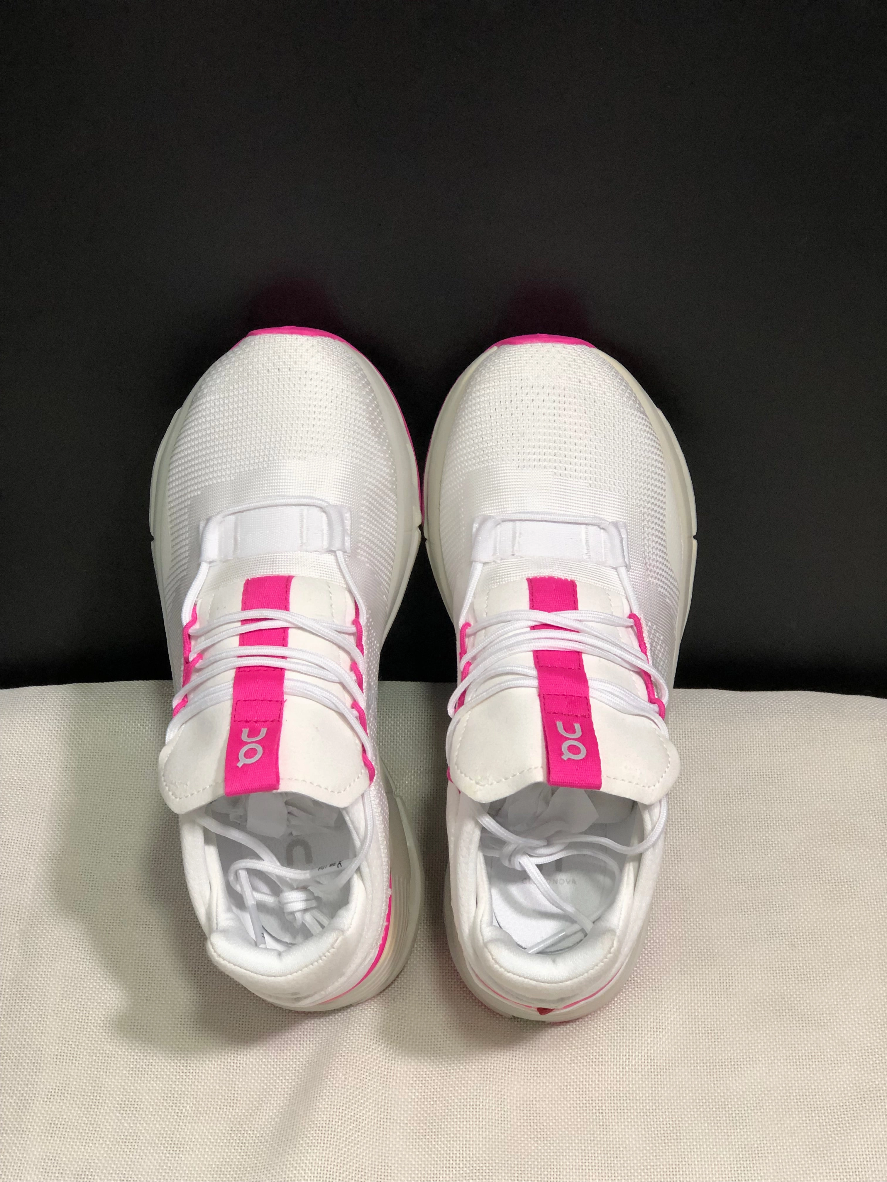 Recycled Synthetic Fabric On Cloudnova