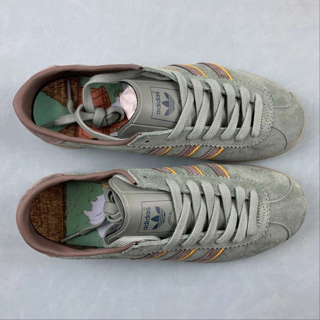 Adidas Bermuda Green Brown Yellow ID2782 Secure Lock foot strength